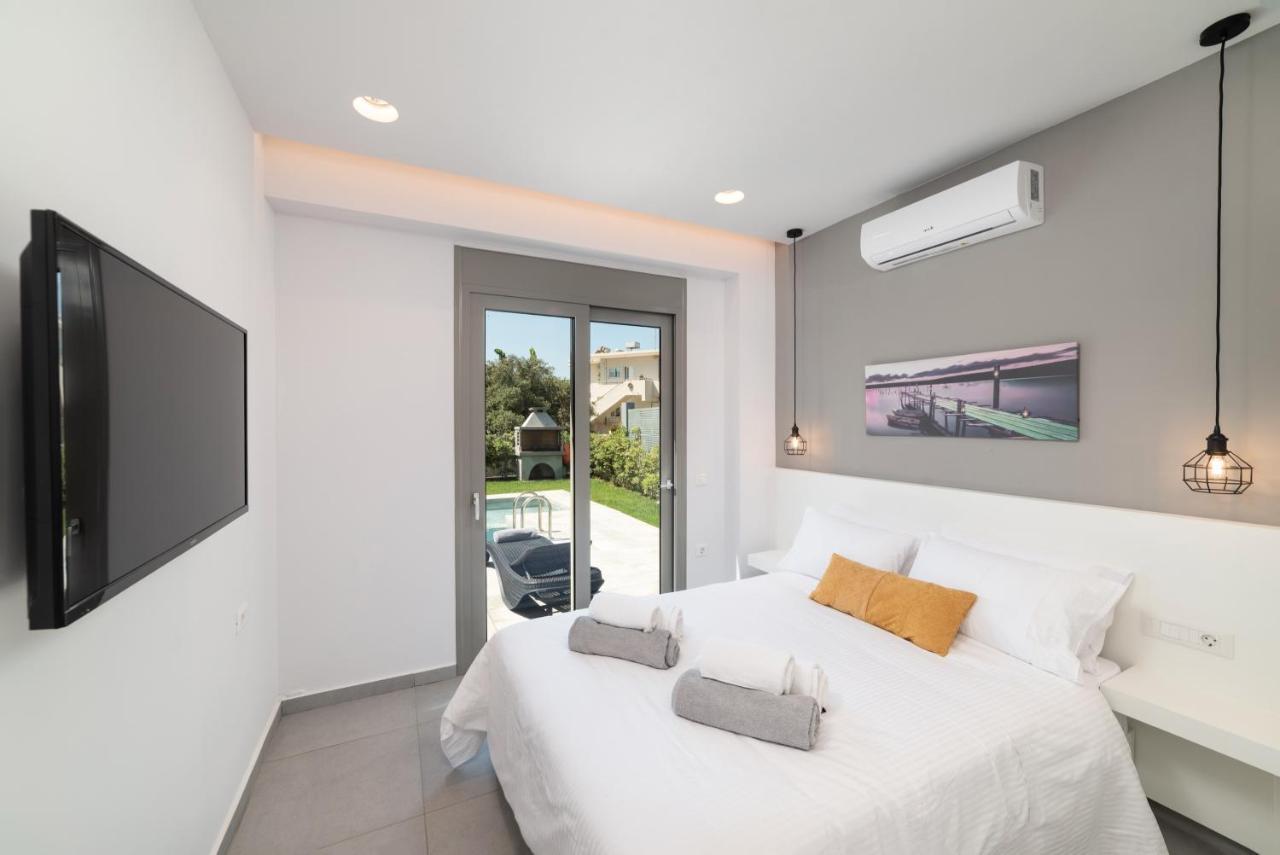 Villa Ampela By Posarellivillas Agia Marina Extérieur photo
